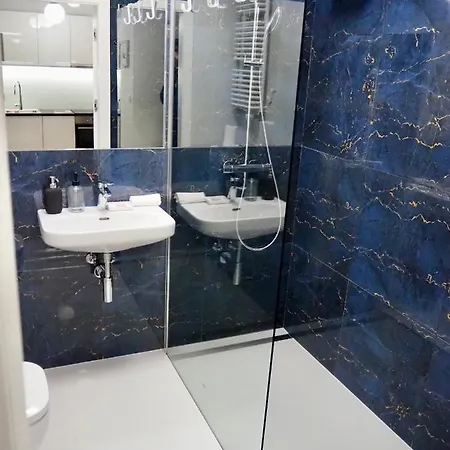 Daire Kieslowskiego Vis-a-vis Town Hall Varşova