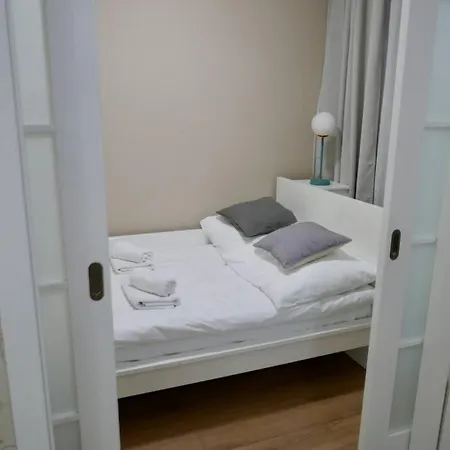 Kieslowskiego Vis-a-vis Town Hall דירה ורשה