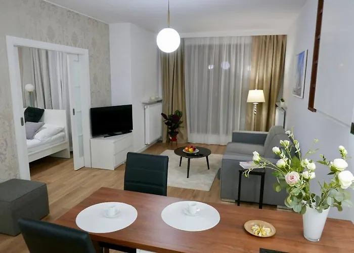 Kieslowskiego Vis-a-vis Town Hall Appartamento *